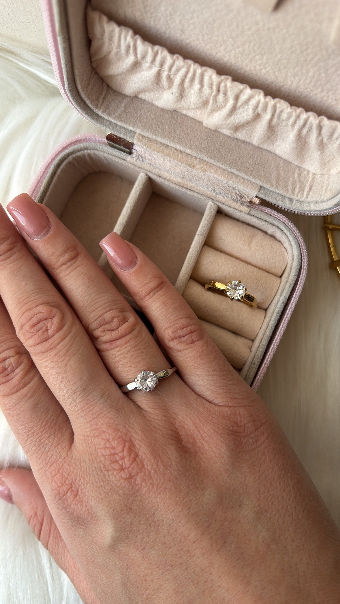 Anello solitario Classic