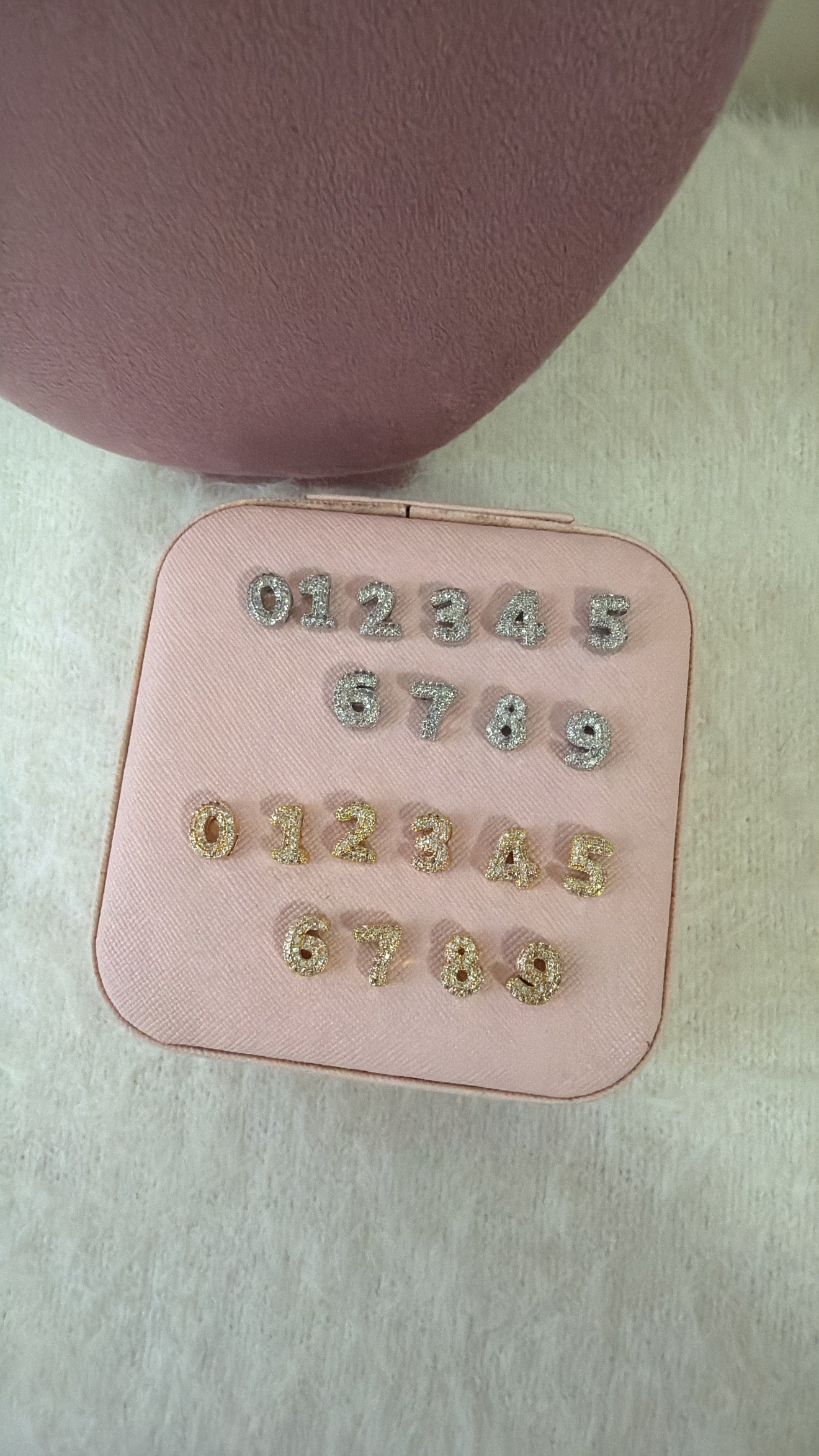 Ciondoli number extra