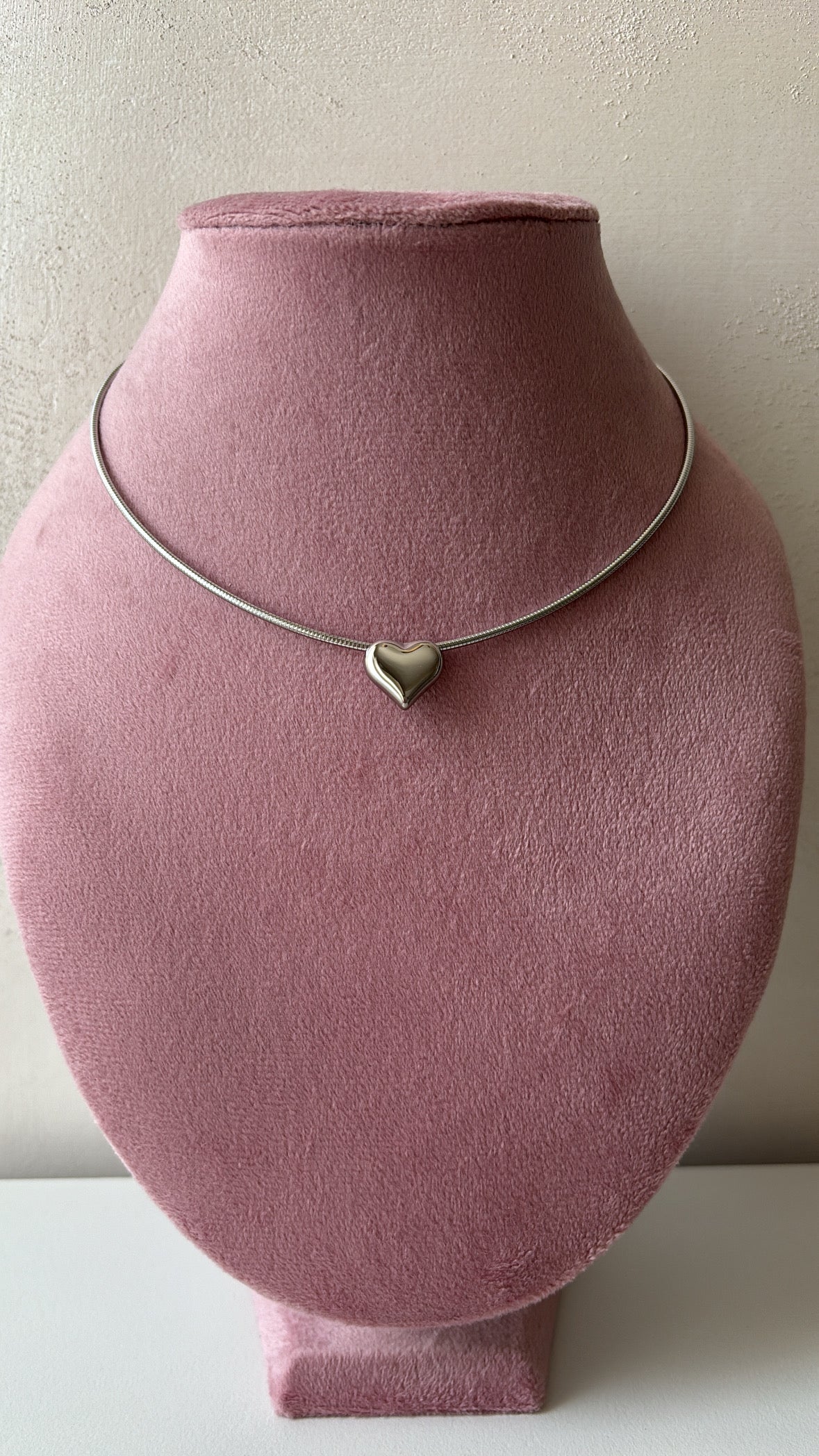 Collana rigida cuore