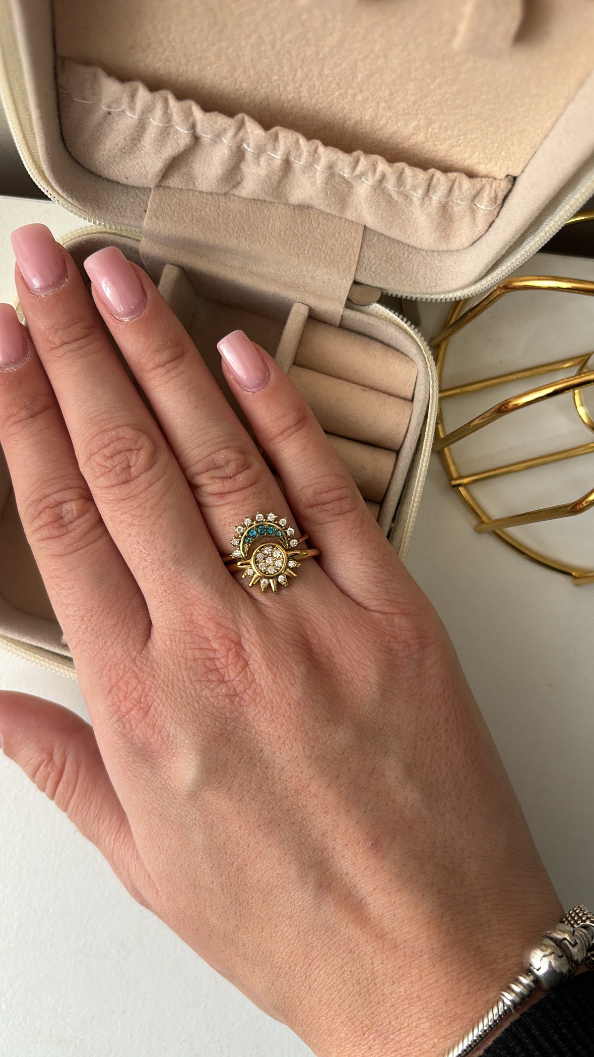 Anello sole e luna