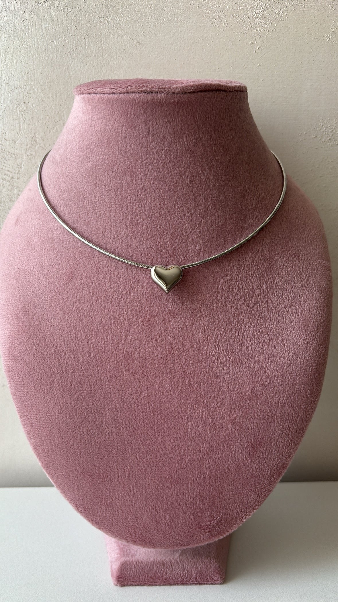 Collana rigida cuore personalizzabile