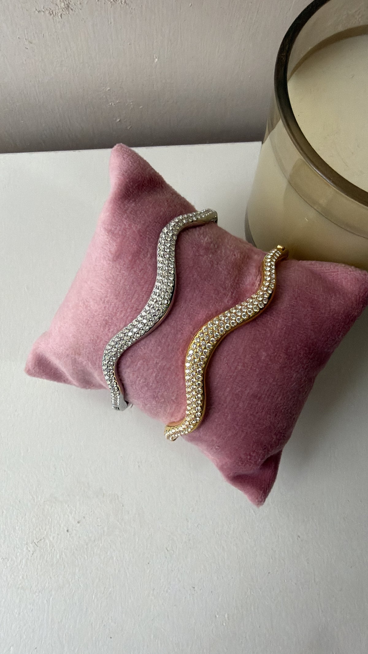 Bracciale onda rigido
