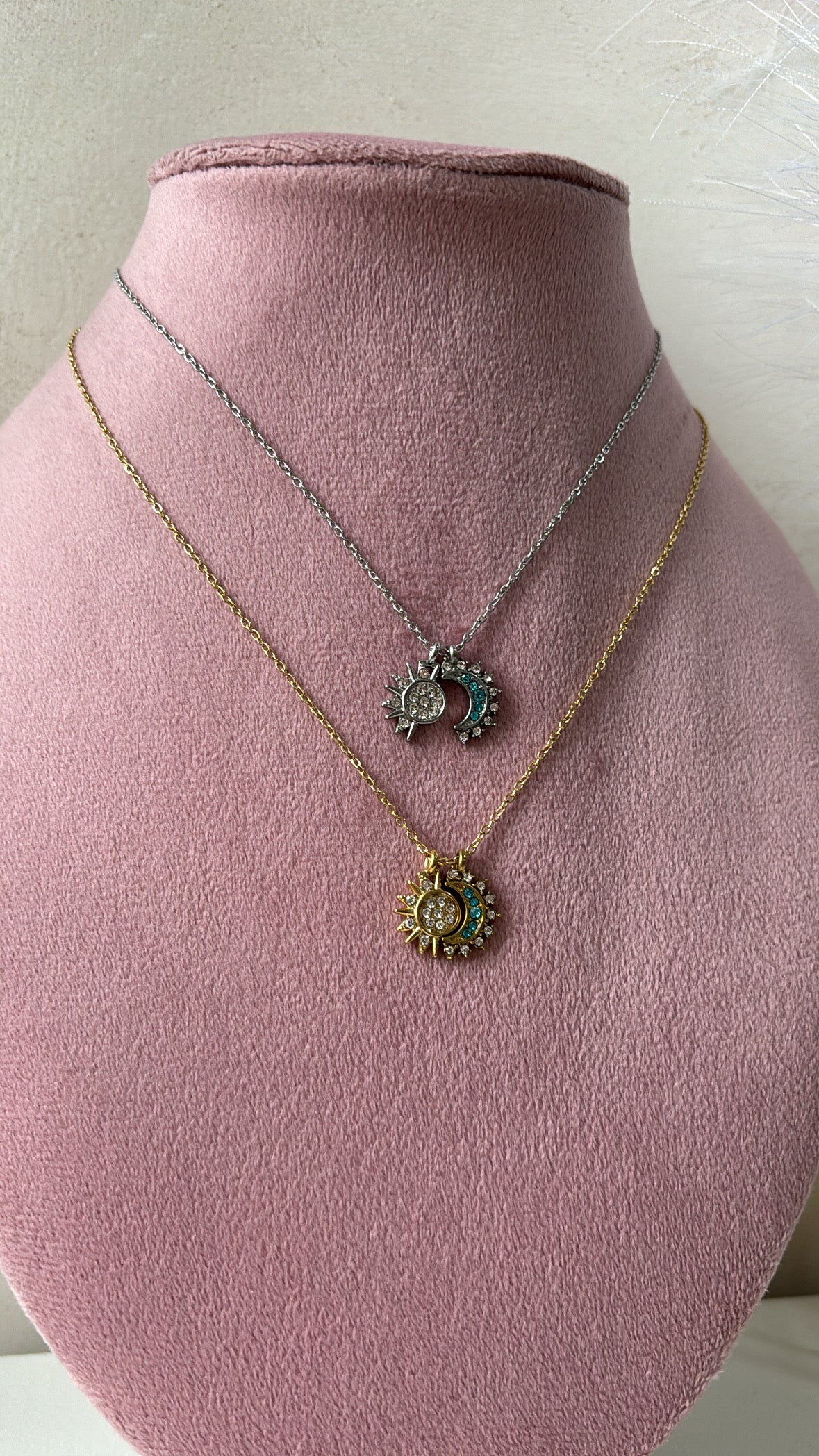Collana sole e luna