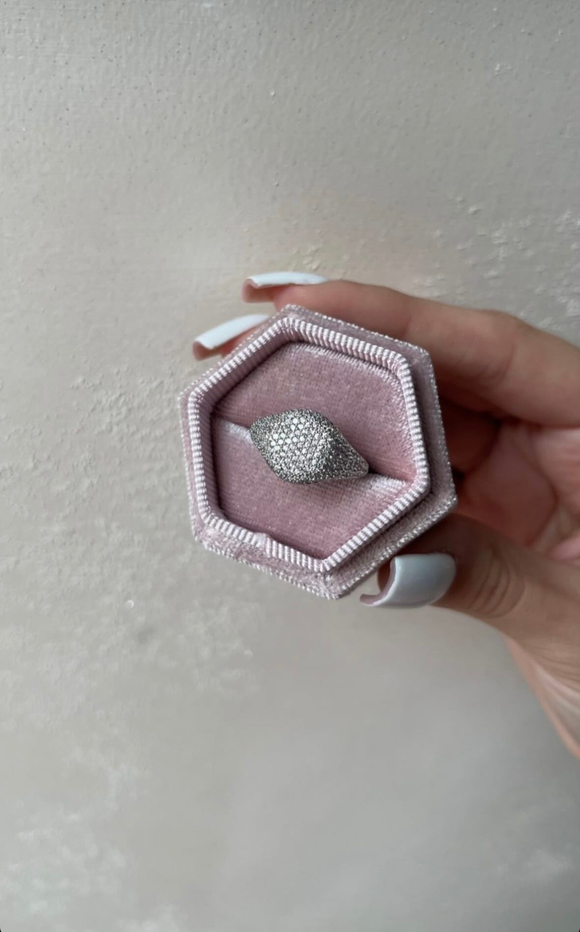 Anello luxury tondo