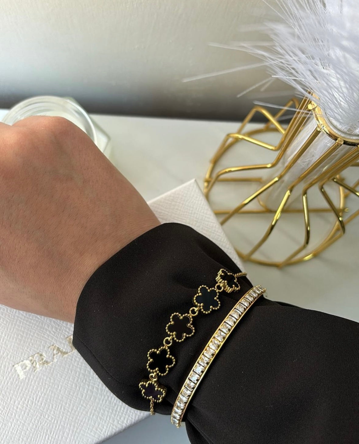 Bracciali