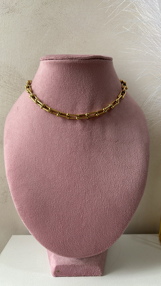 Collana chain