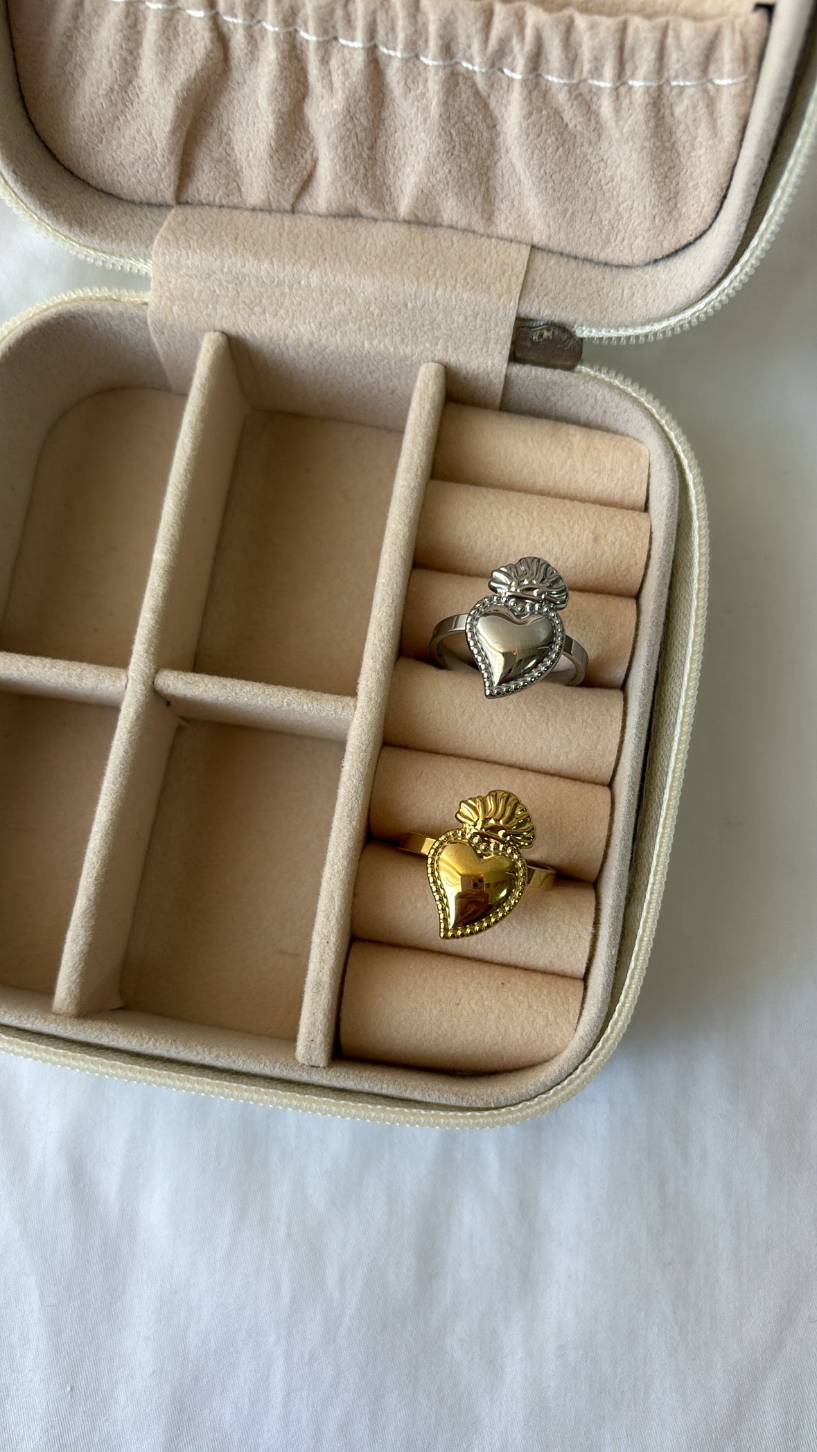 Anello cuore sacro