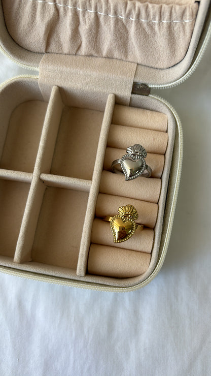 Anello cuore sacro