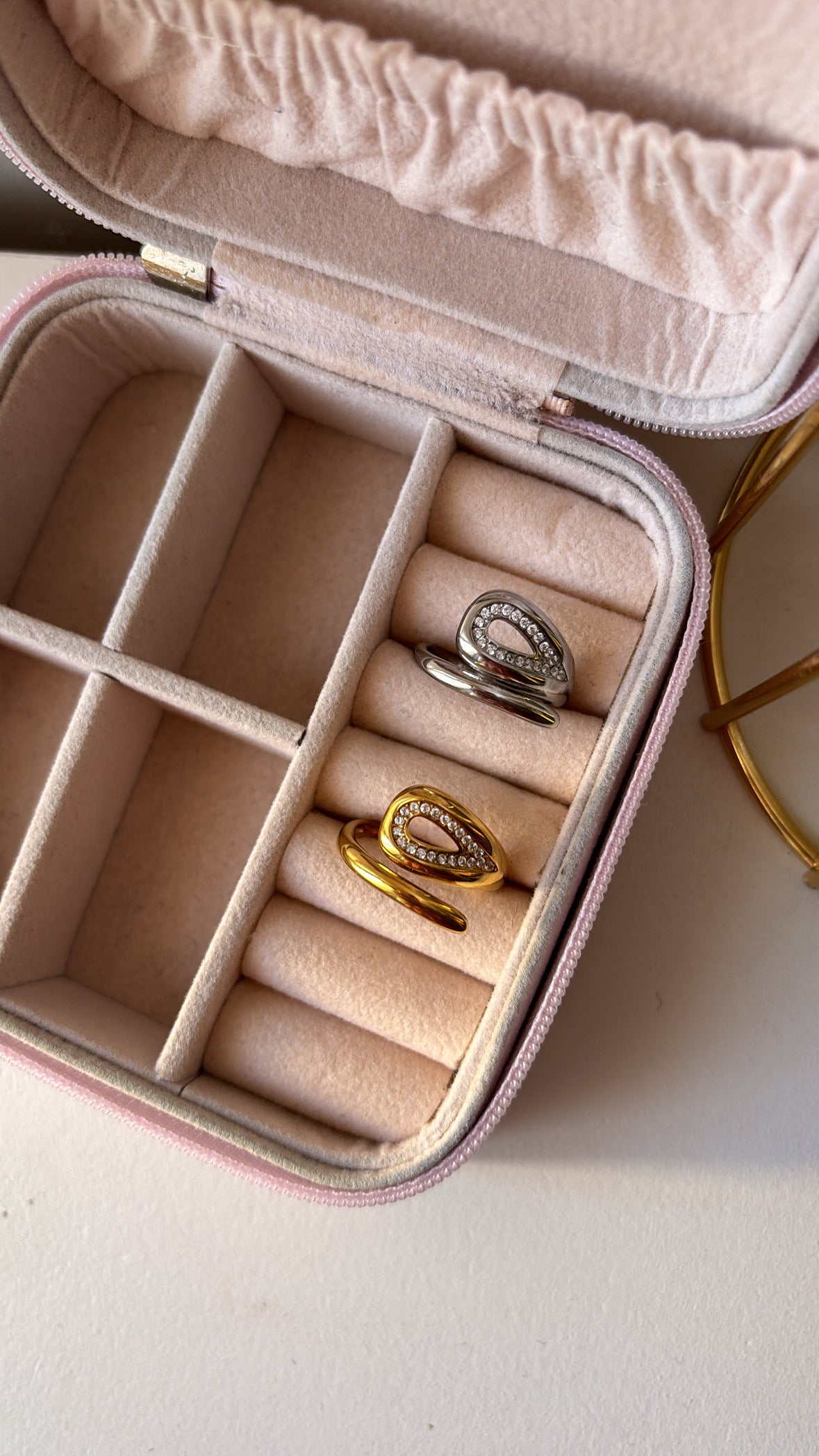 Anello snake