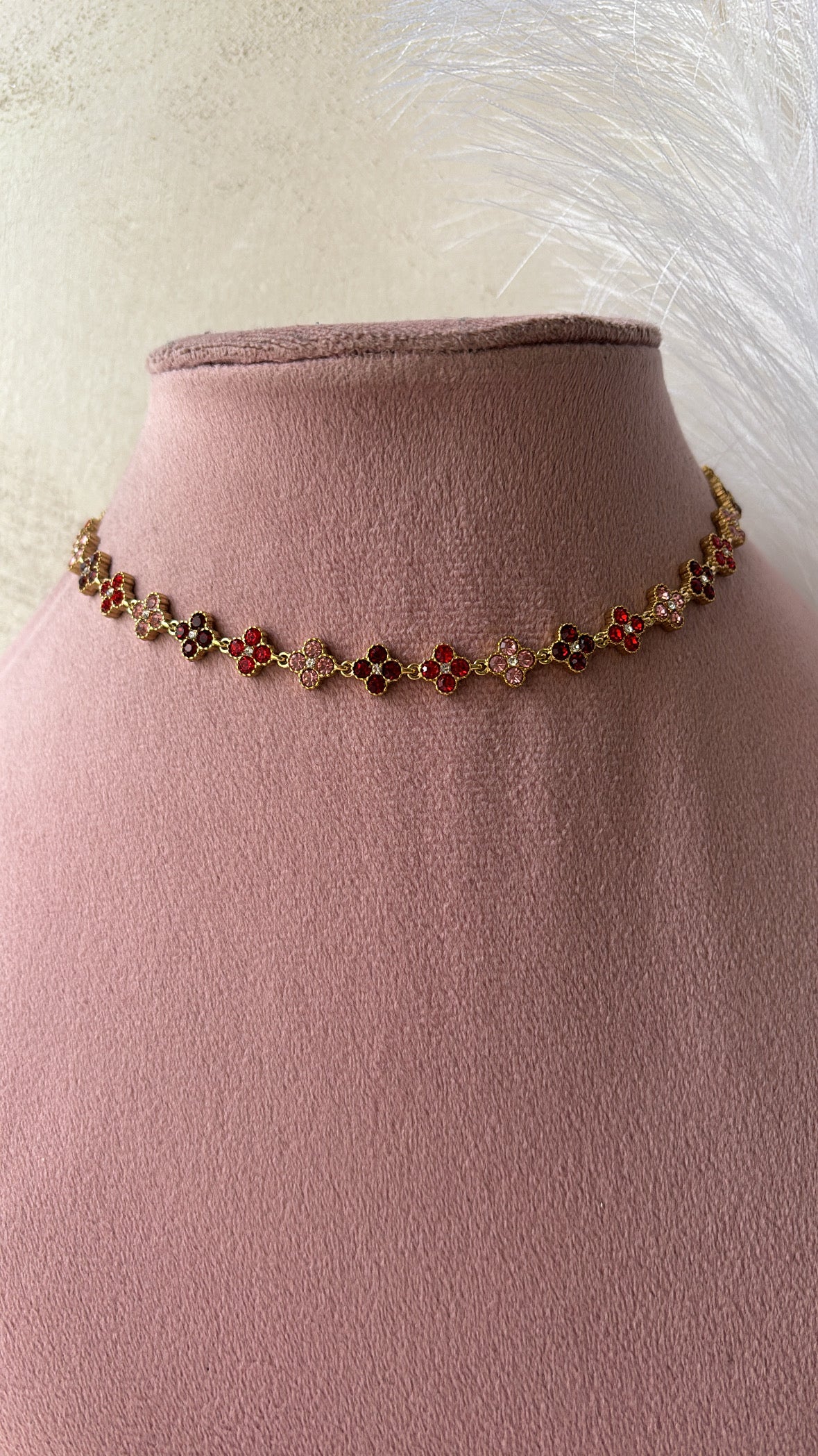 Collana inspired color