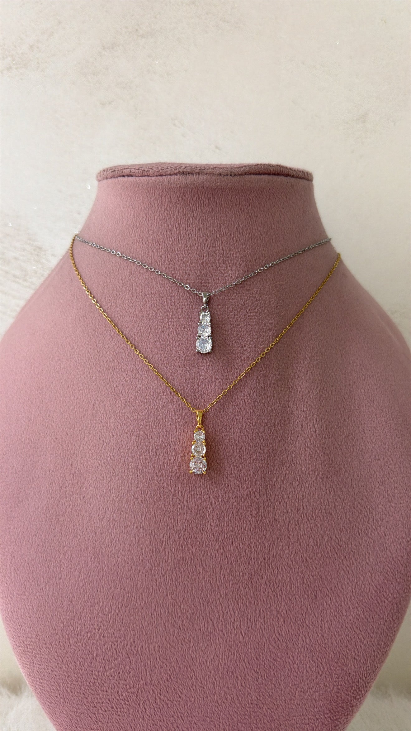 Collana trilogy