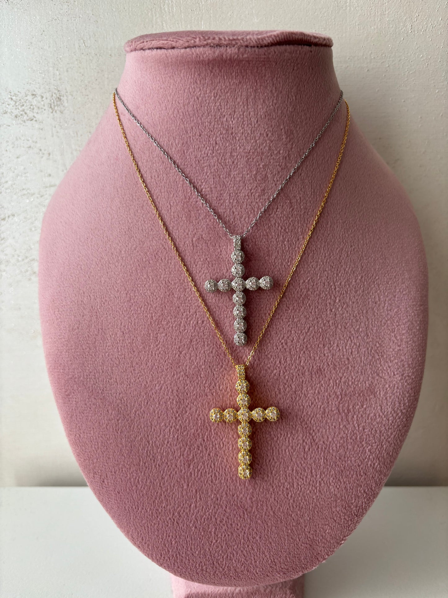 Collana cross brilliant