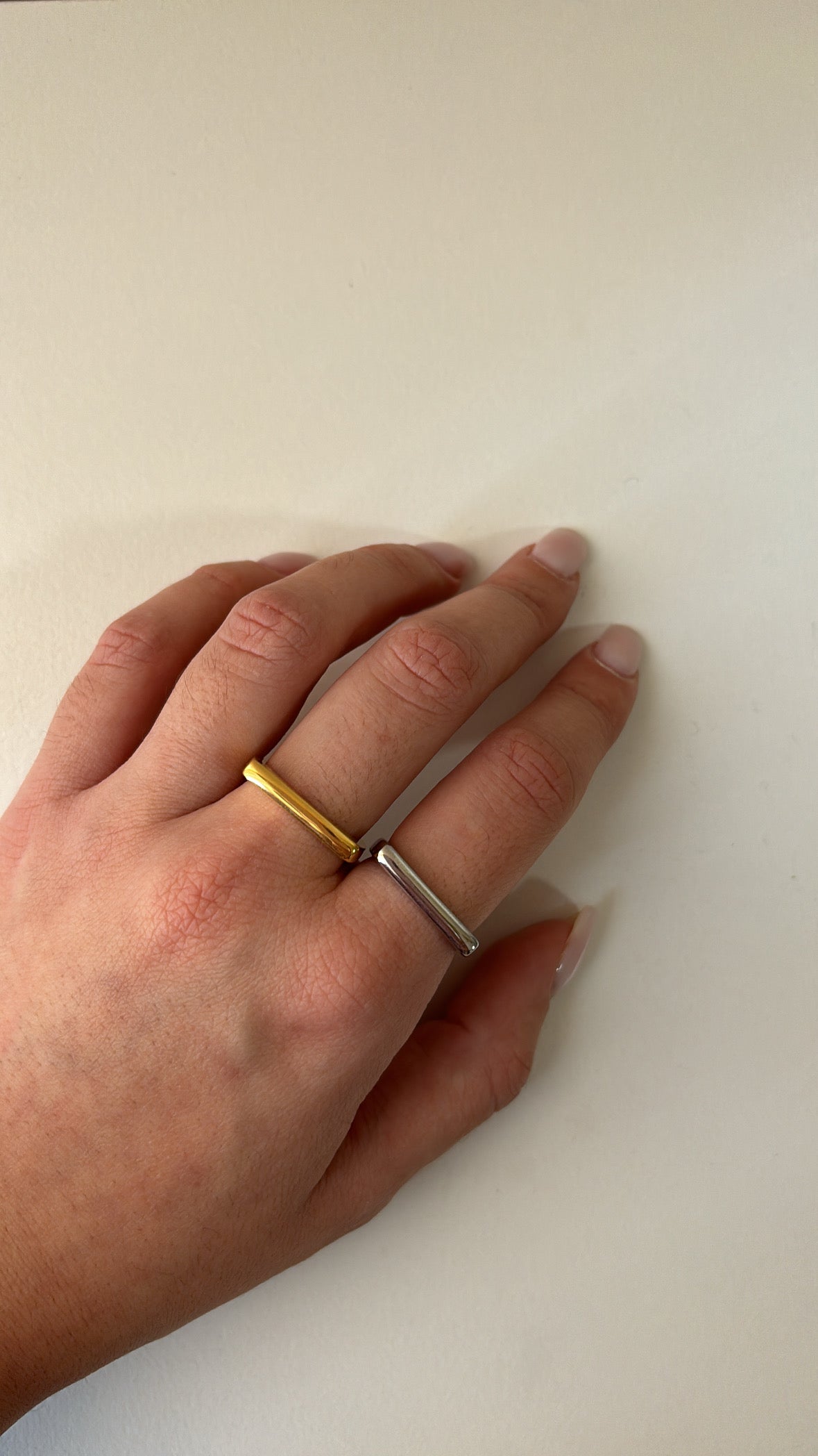 Anello barretta