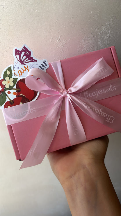 Summer mistery box