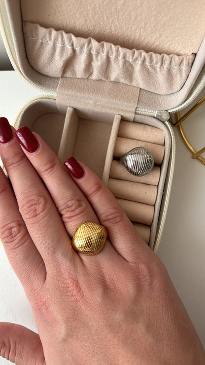 Anello Elettra tondo