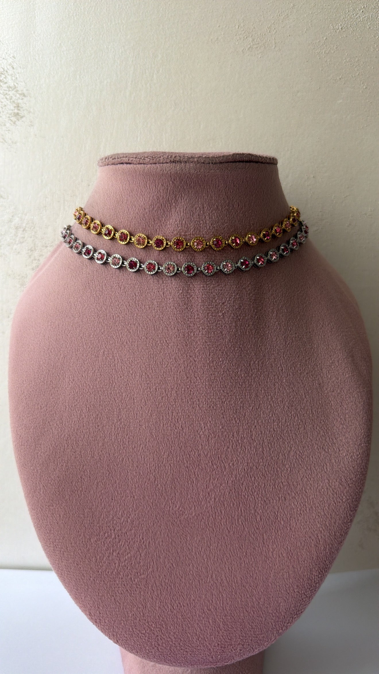 Collana luce rosa