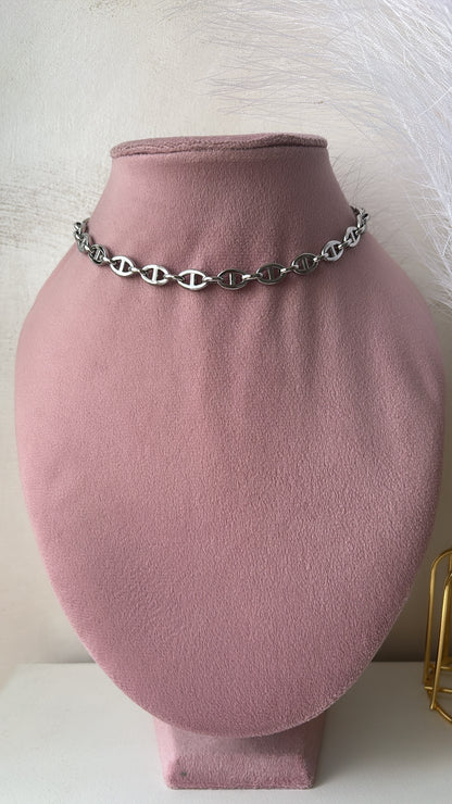 Collana delya