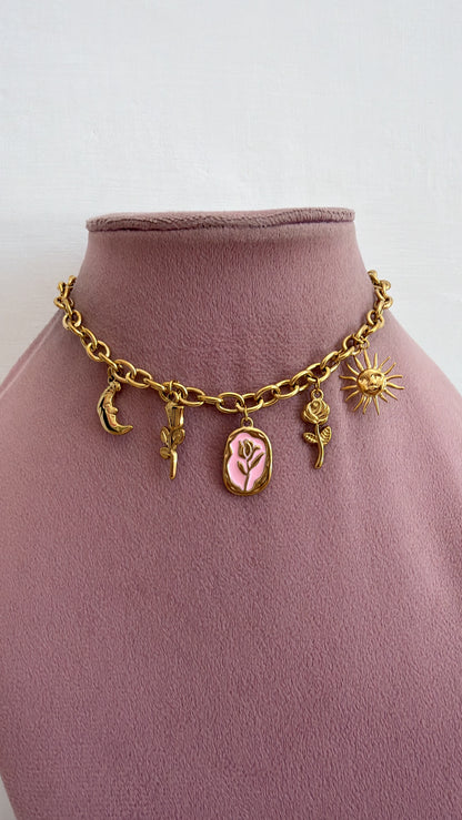 Collana multicharms floreale