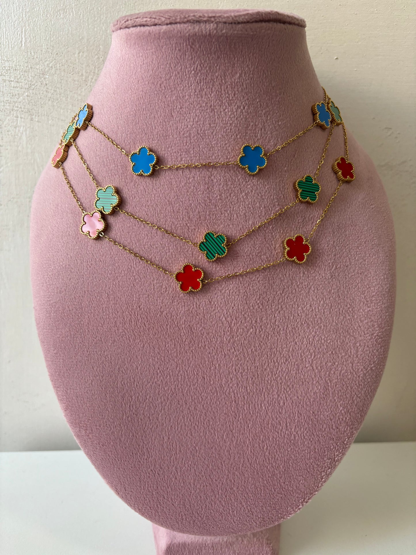 Collana inspired color