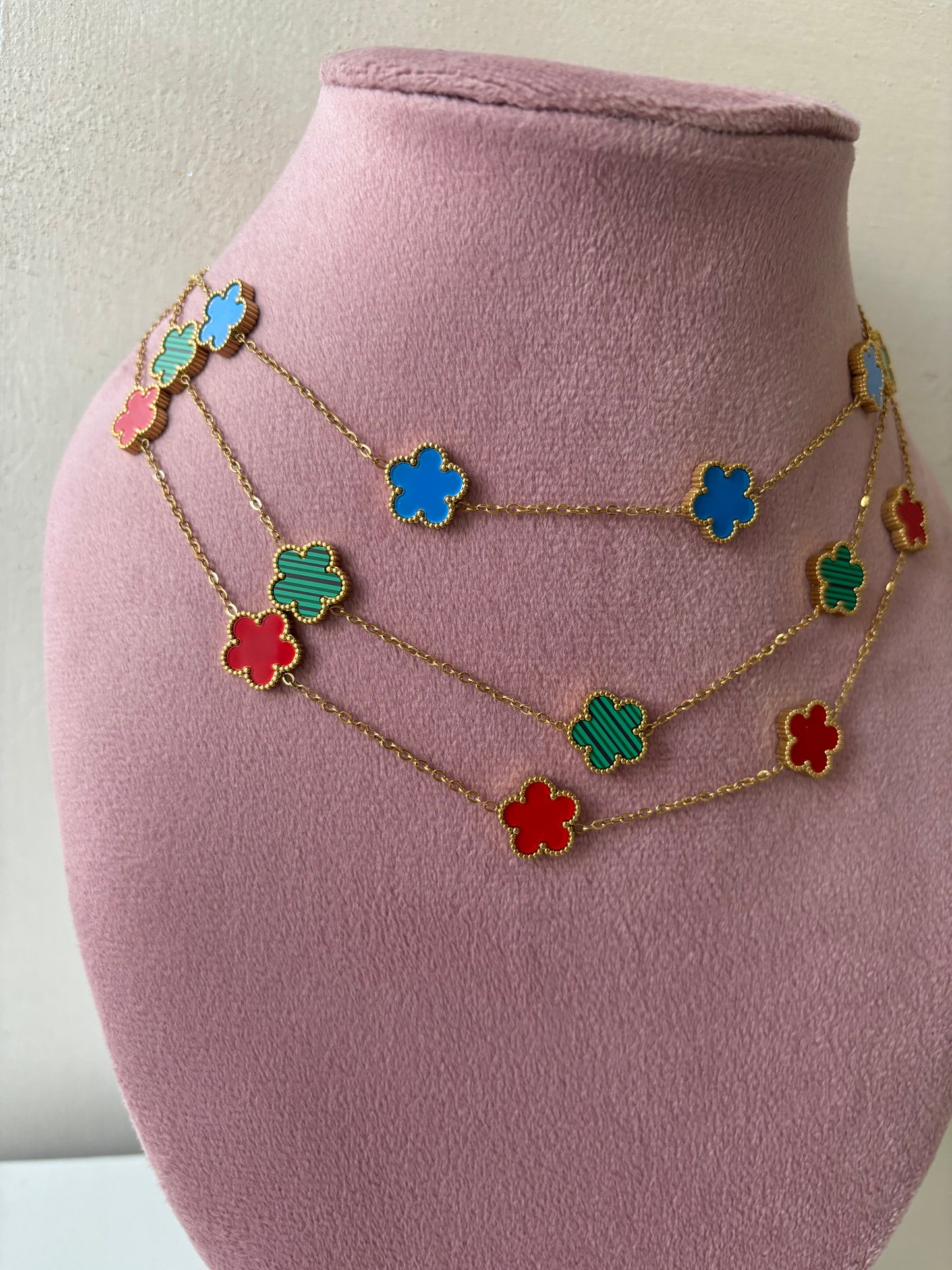 Collana inspired color