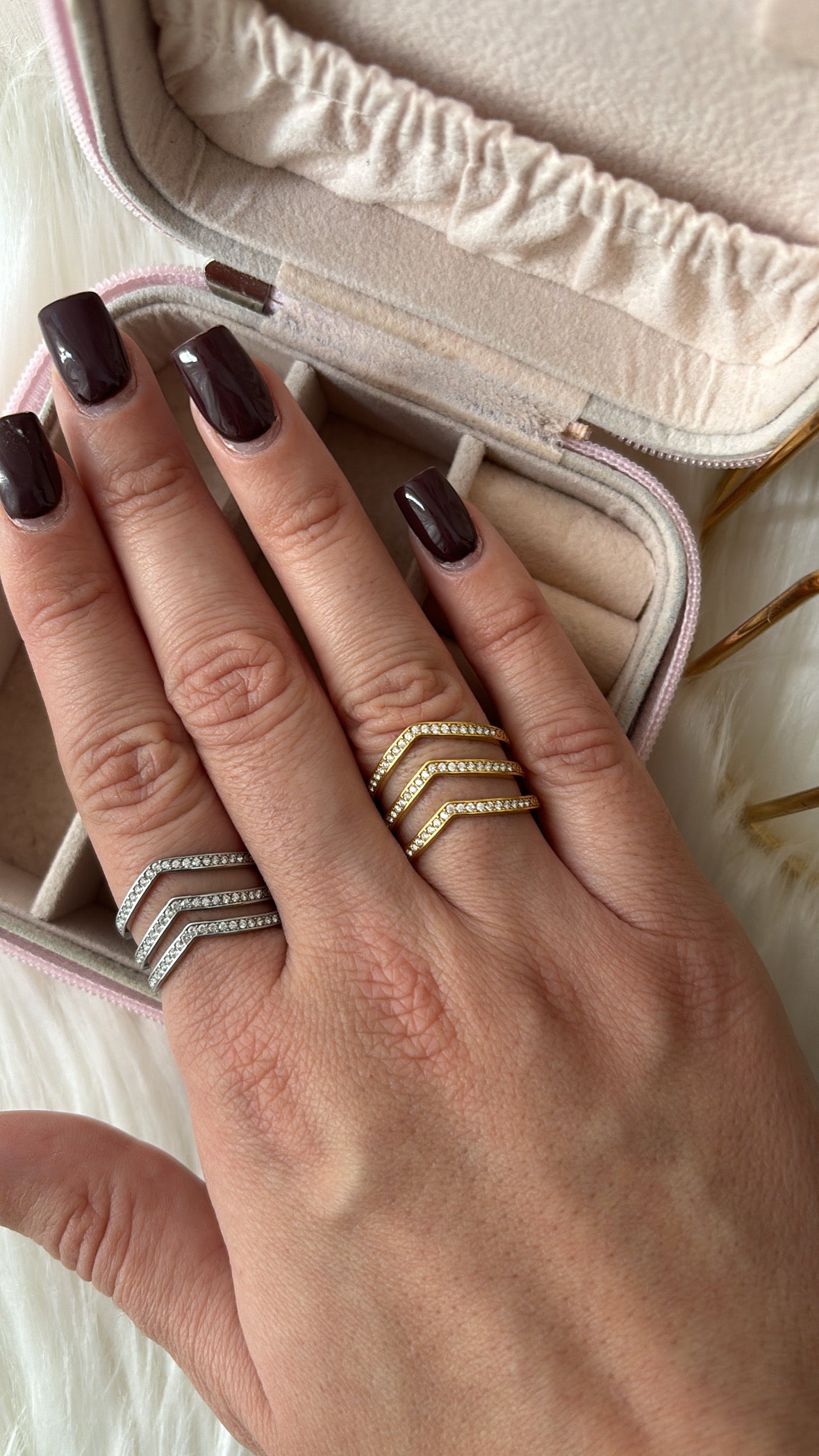 Anello double V luxury