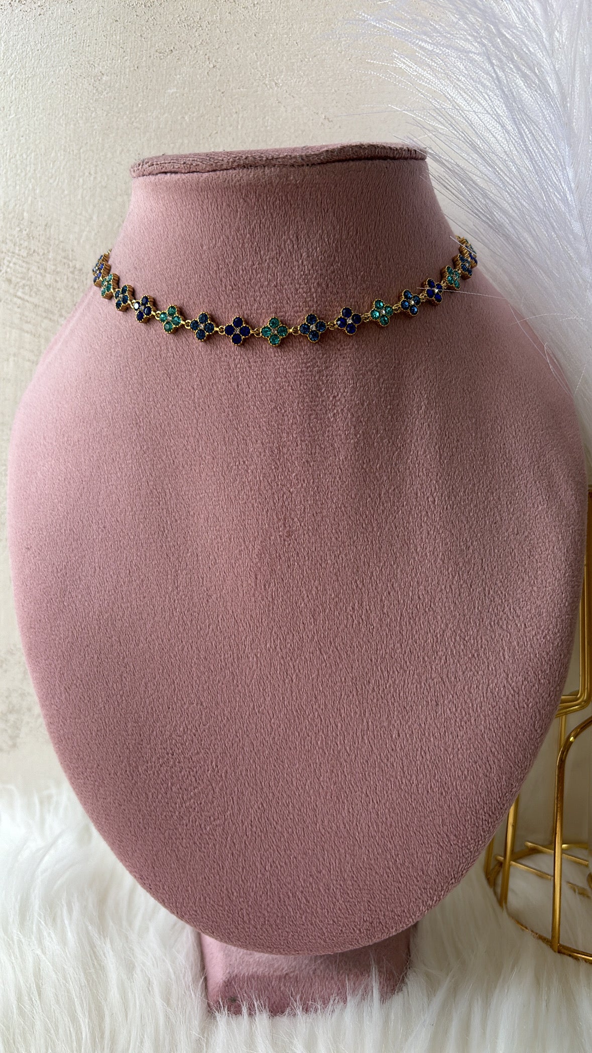Collana inspired color