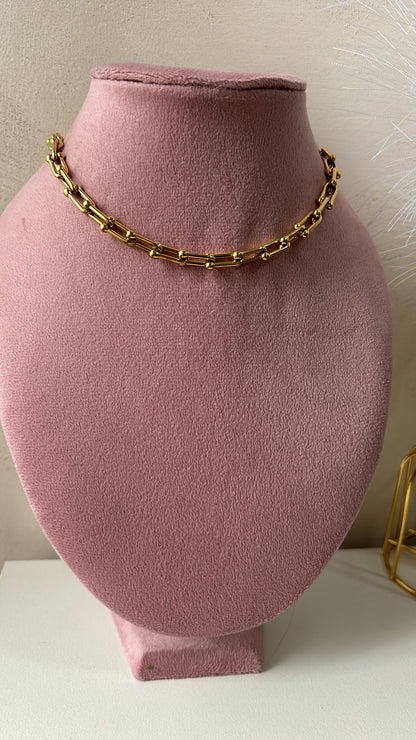 Collana chain